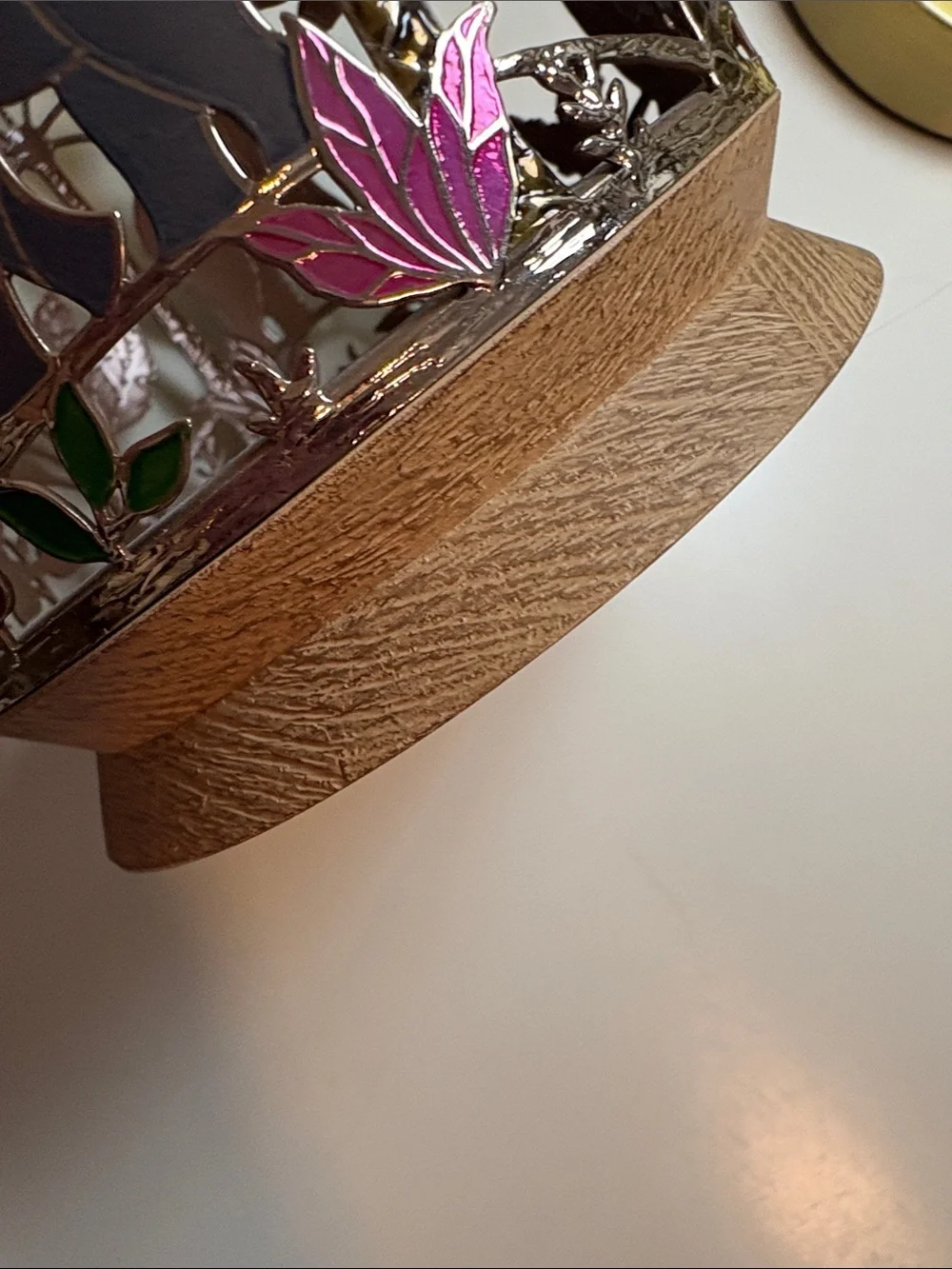 Bath & Body Works Elephant Jungle enameled metal Candle Holder with Wooden Base